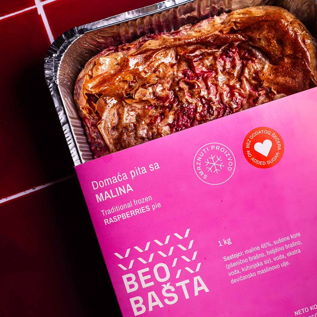 Domaća pita sa malinama