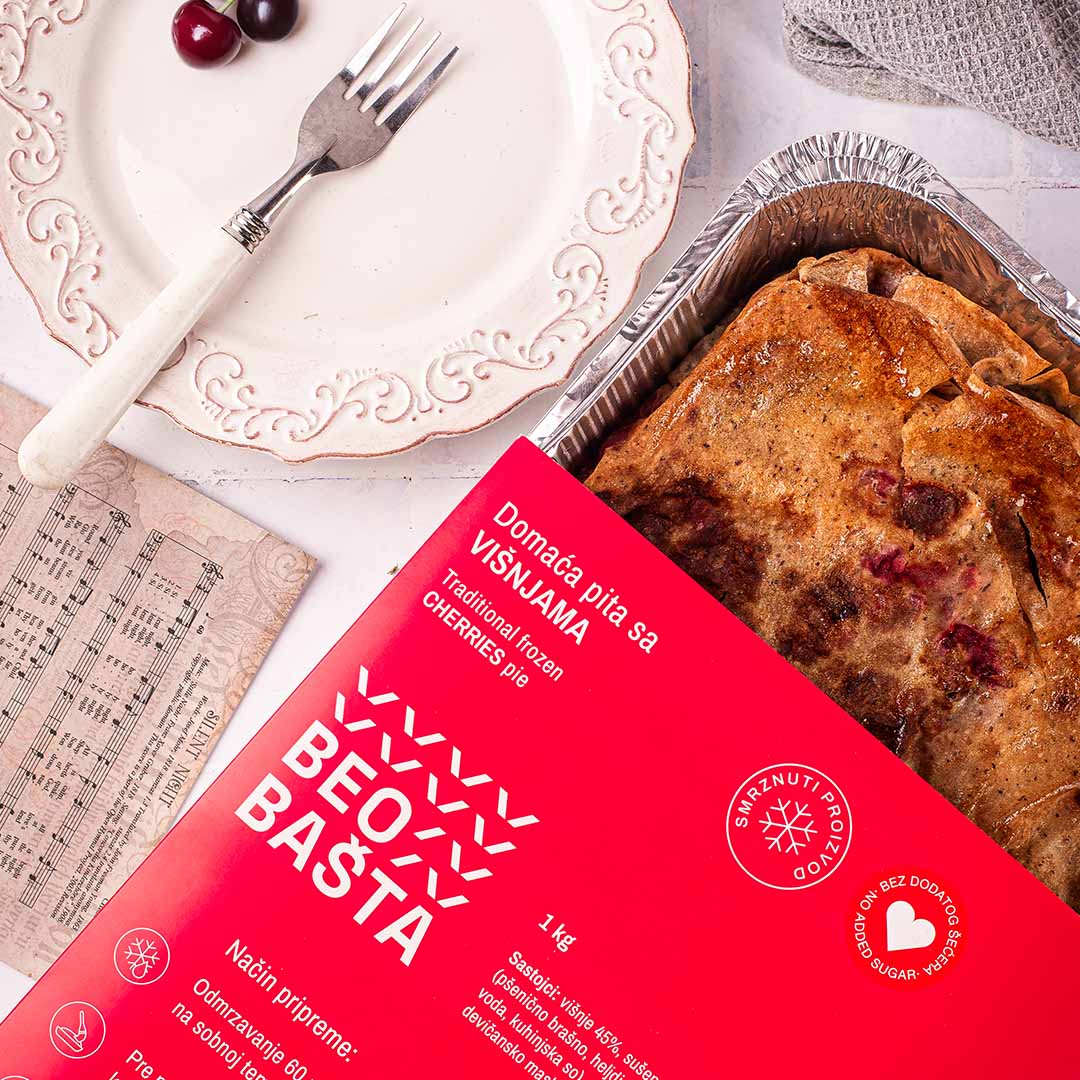 Domaća pita sa višnjama